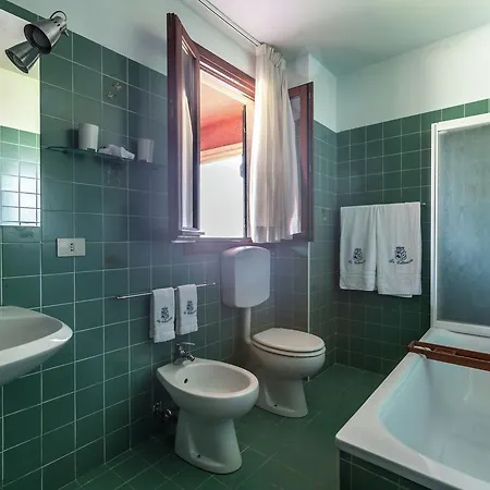 With Private Swimming Pool Villa *